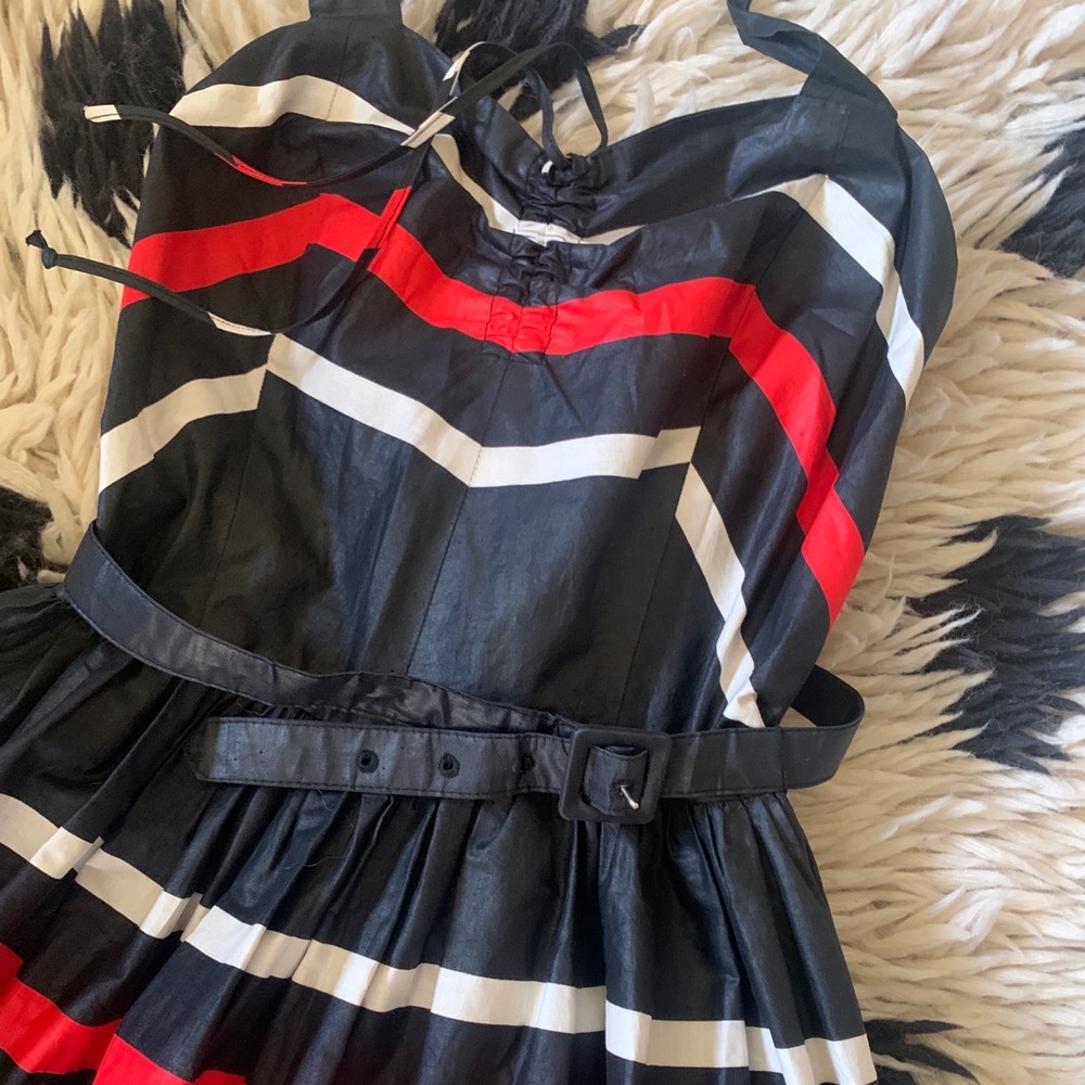 STRIPED HALTER PIN-UP ROCKABILLY DRESS - Picture 2 of 4